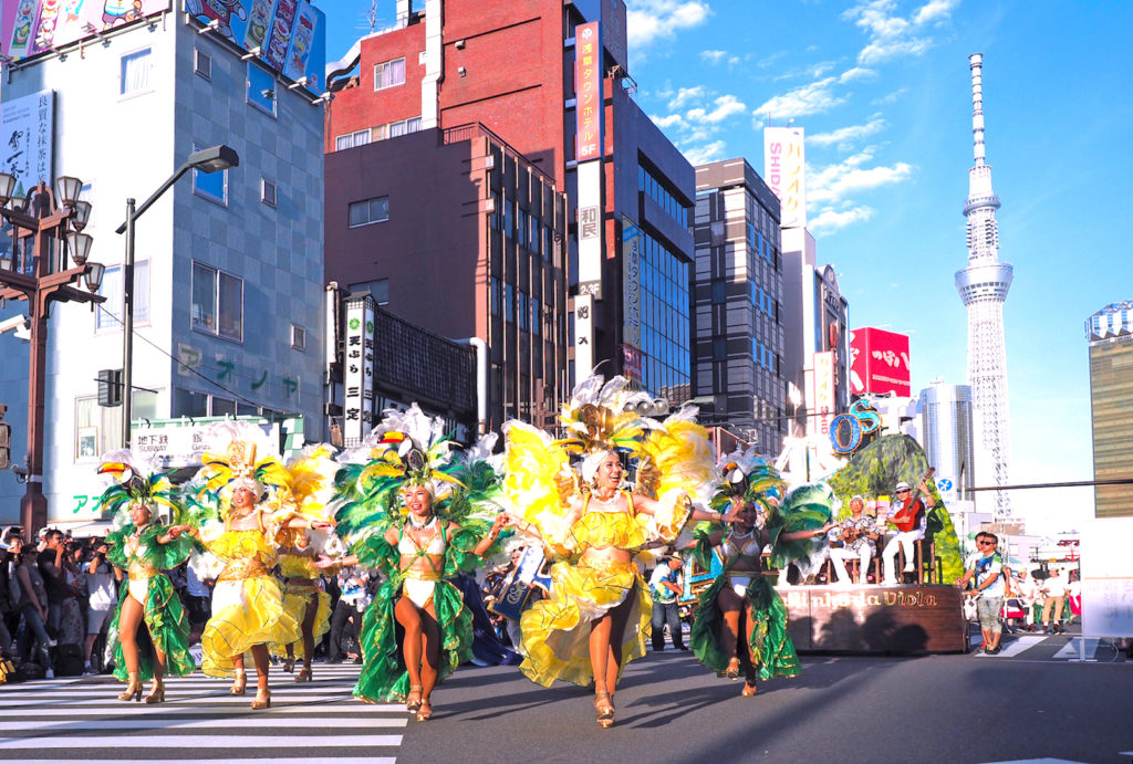 浅草サンバカーニバル