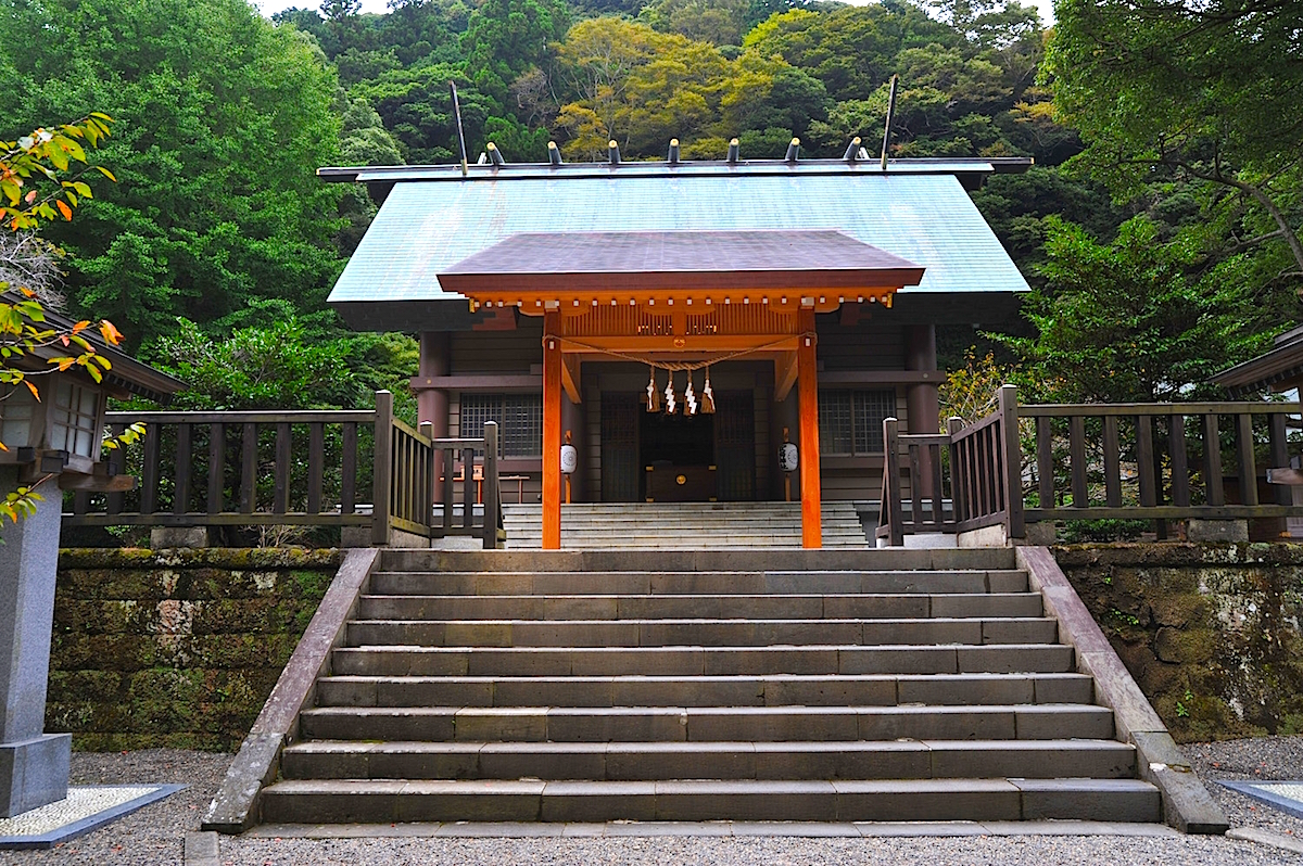 安房神社