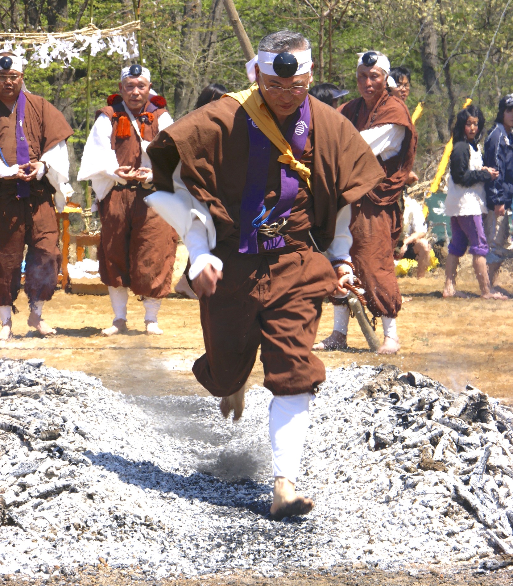 中正寺火渡り護摩