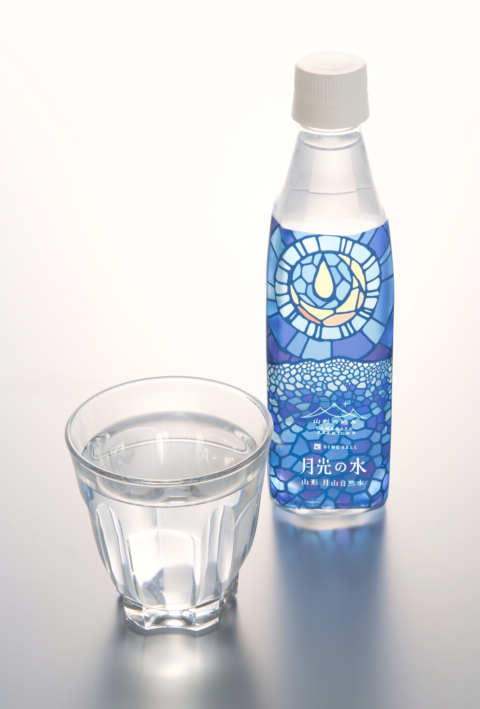 月山自然水