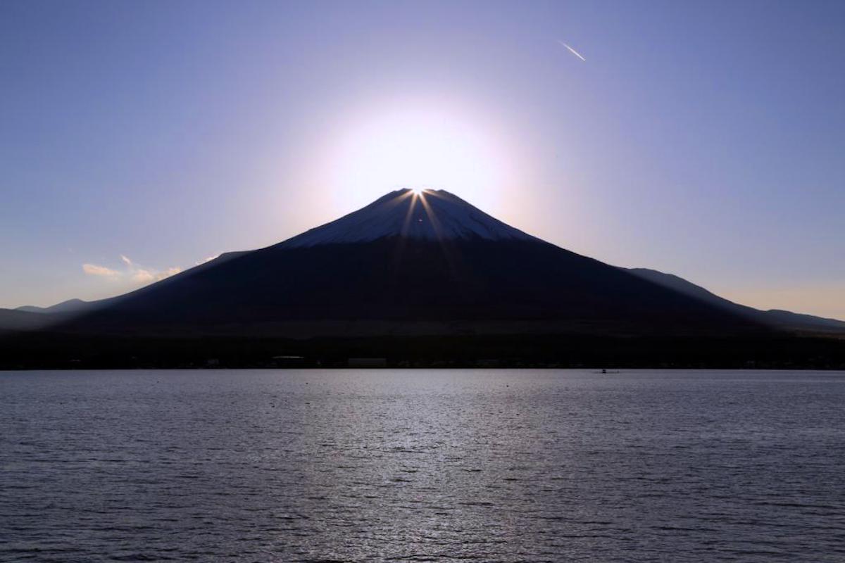 山中湖 DIAMOND FUJI WEEKS