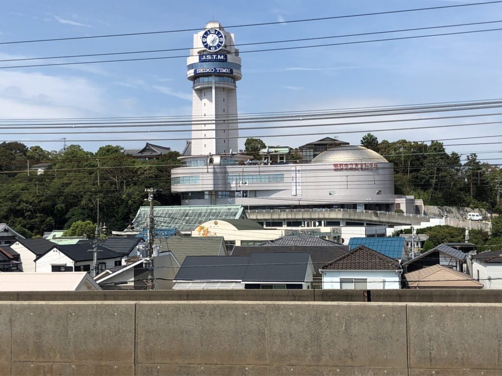 東経135度子午線が通るまち、明石