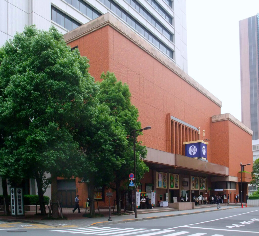 新橋演舞場の幕の内弁当が、「お弁当デリ」で配達！
