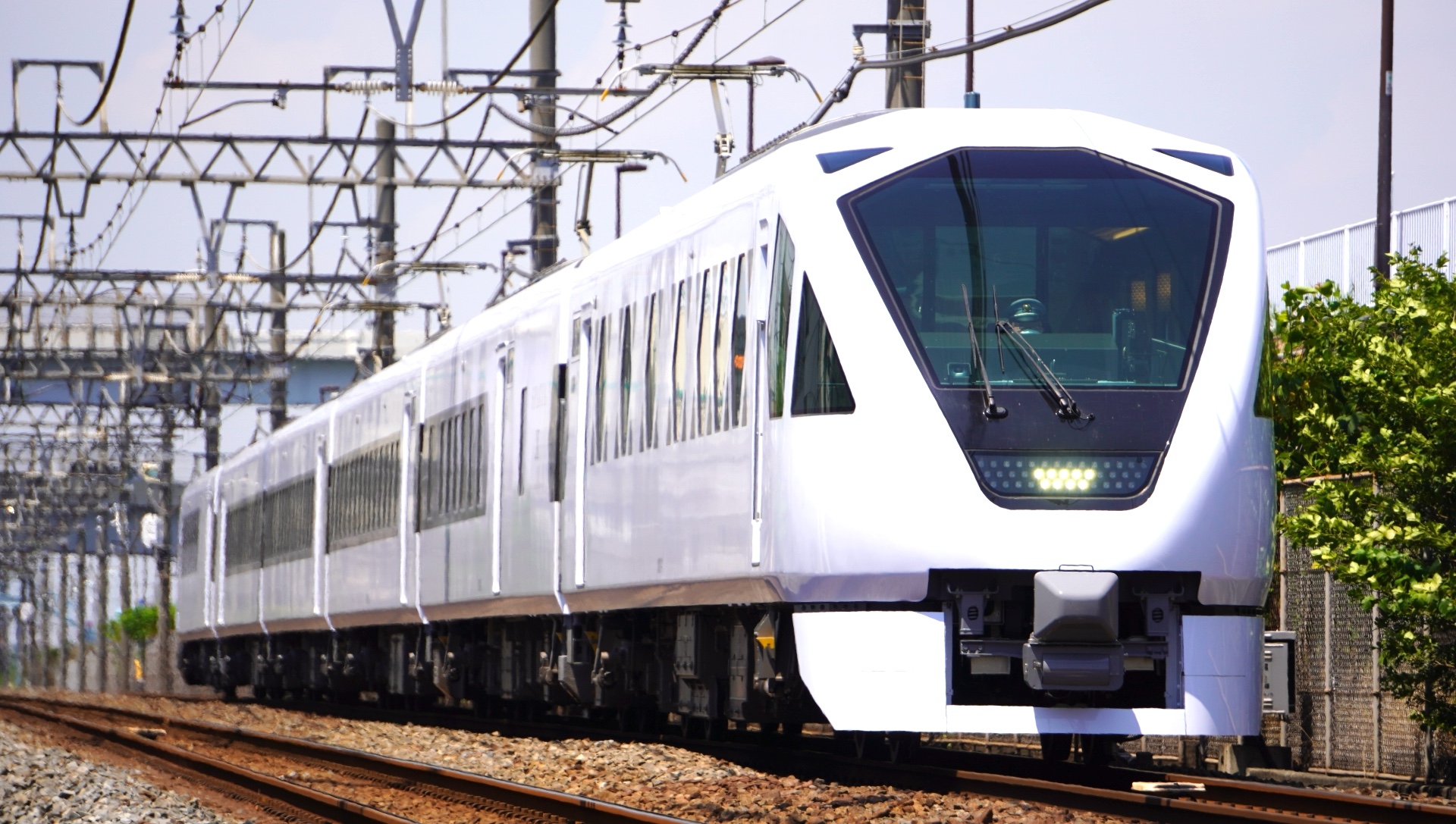 東武N100系「スペーシアX」