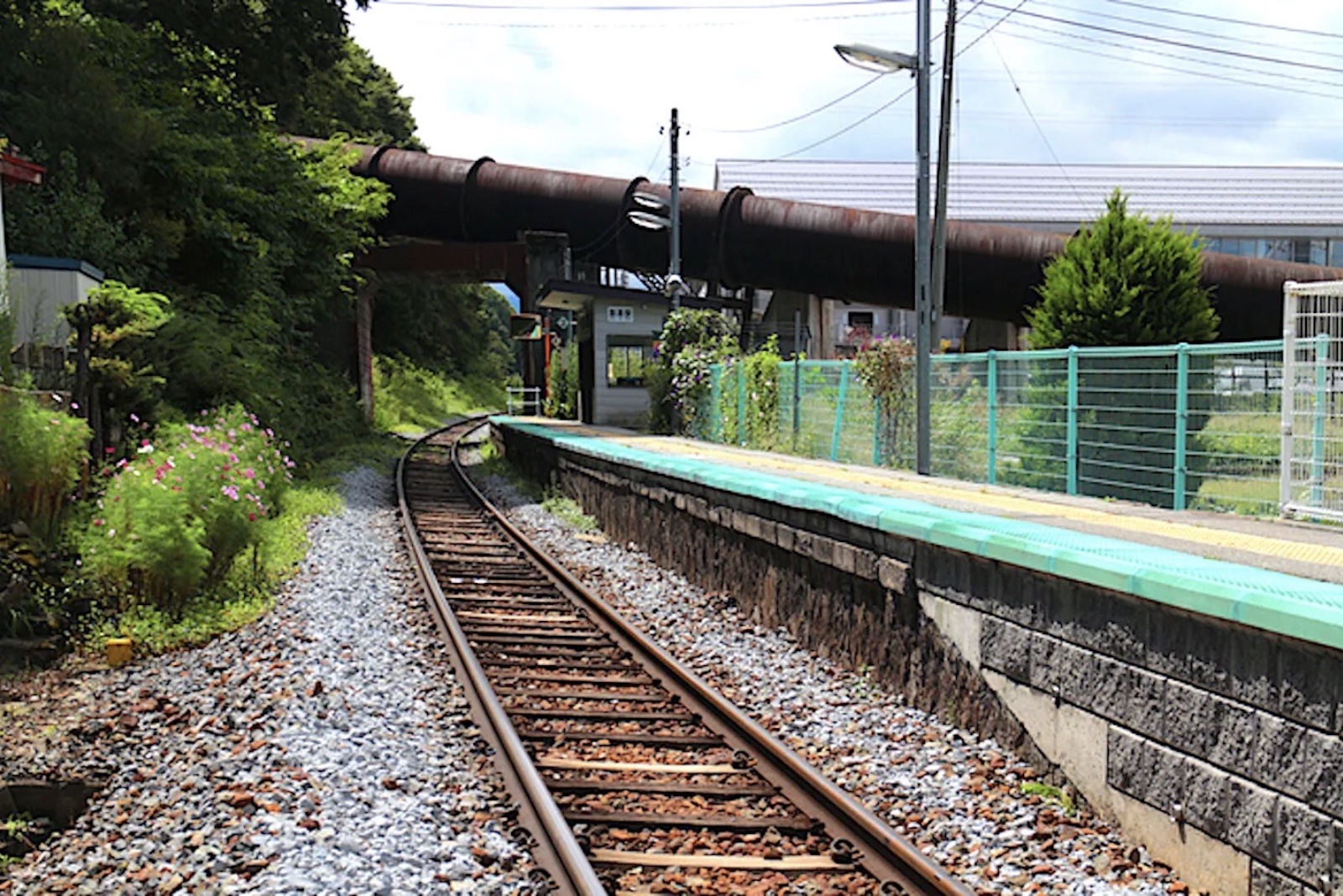 海からもっとも遠い駅