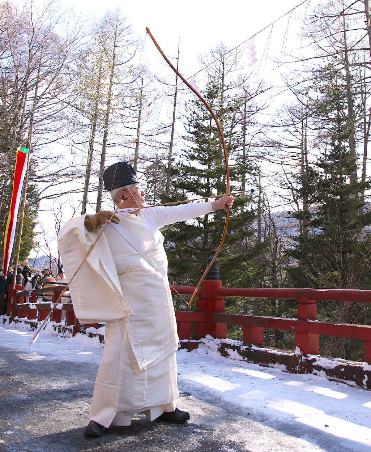 日光二荒山神社中宮祠『武射祭』（日光市）