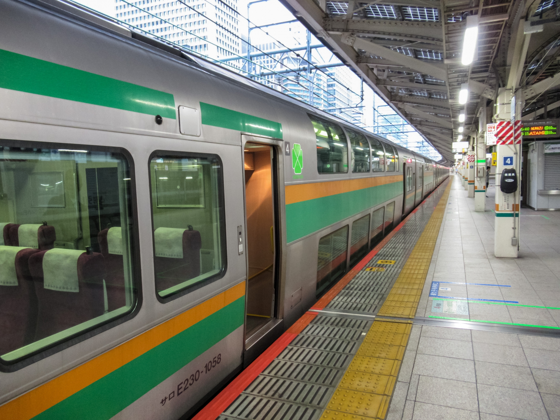 普通列車・グリーン車