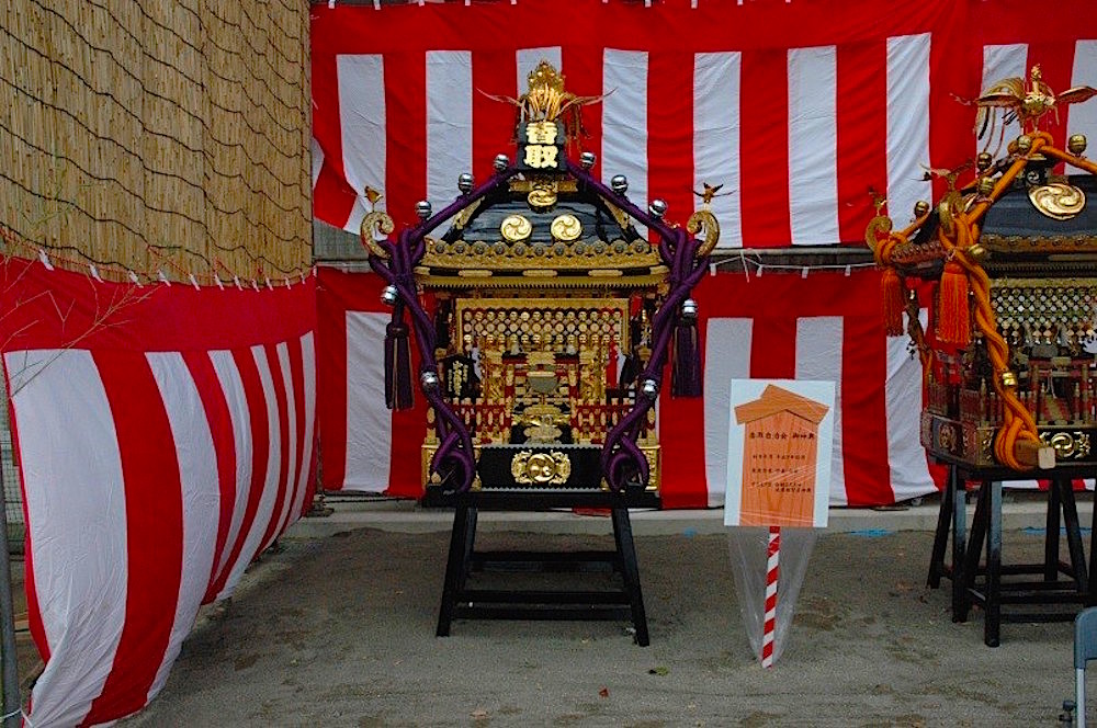 行徳神輿の展示