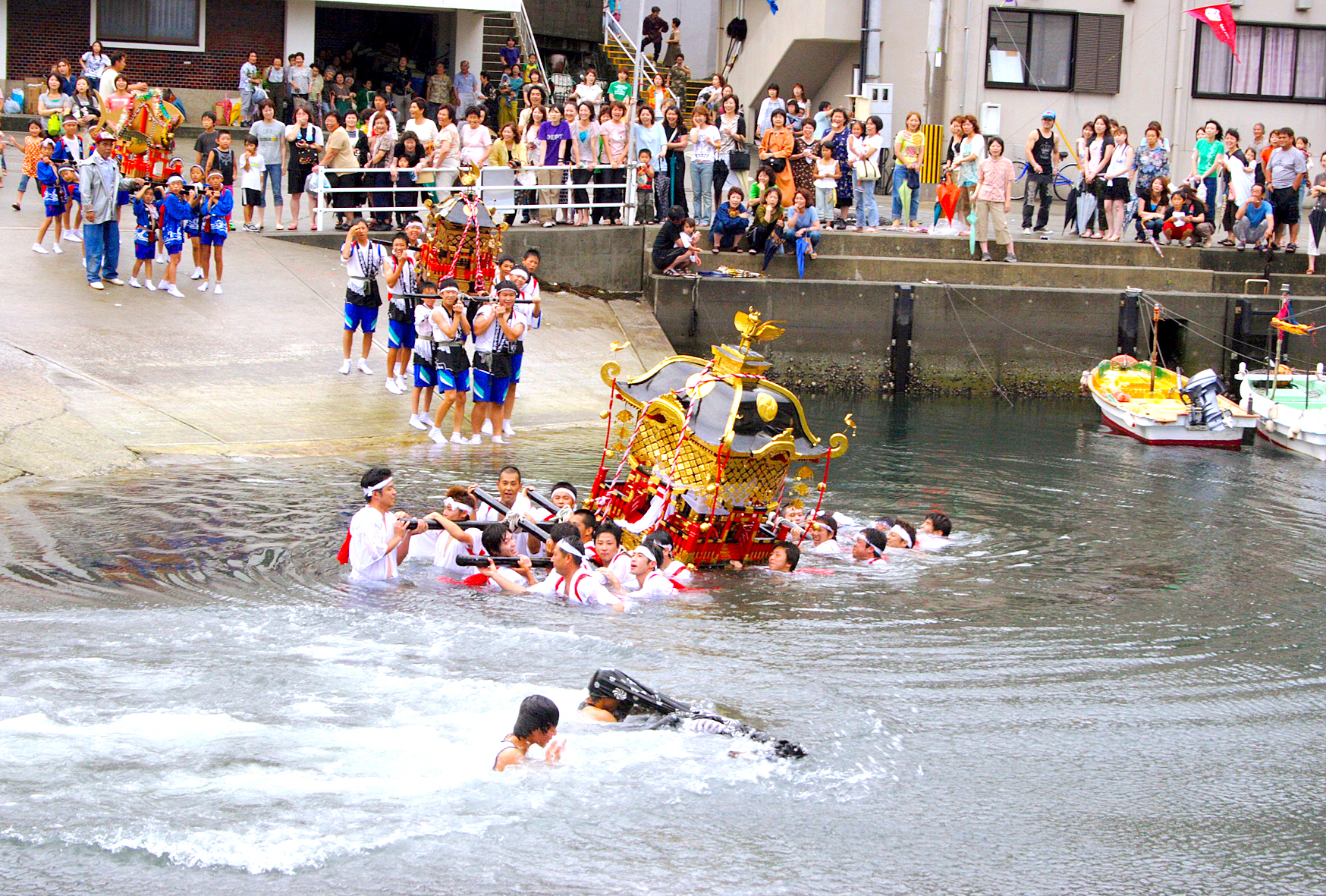 保戸島夏祭り