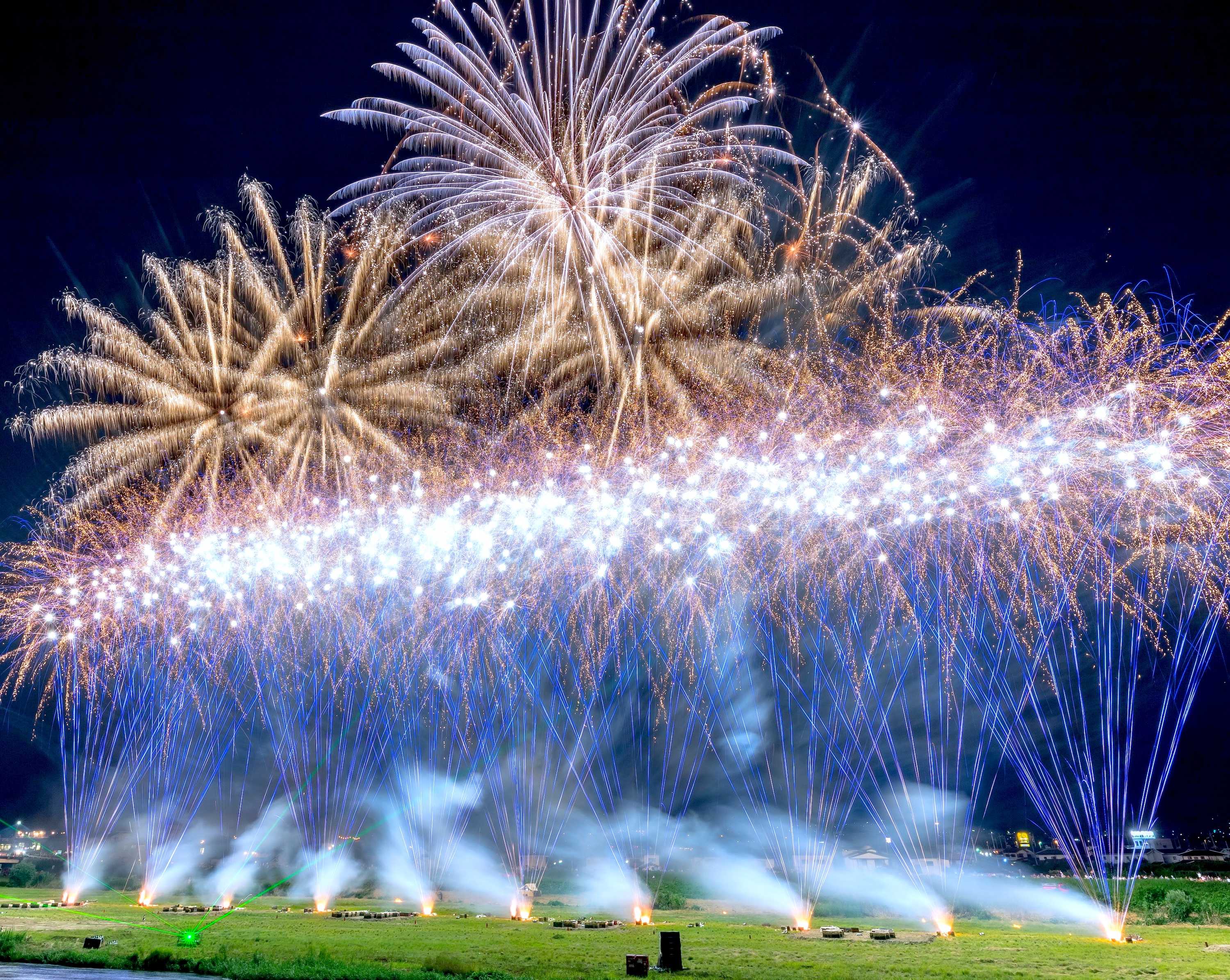 石和温泉花火大会