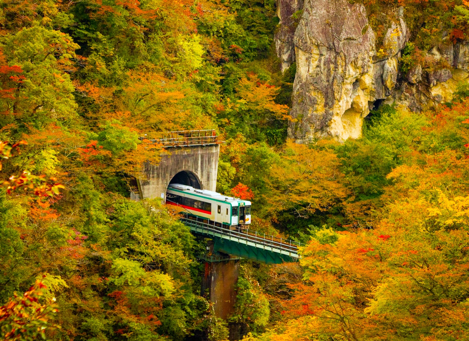 陸羽東線・鳴子峡