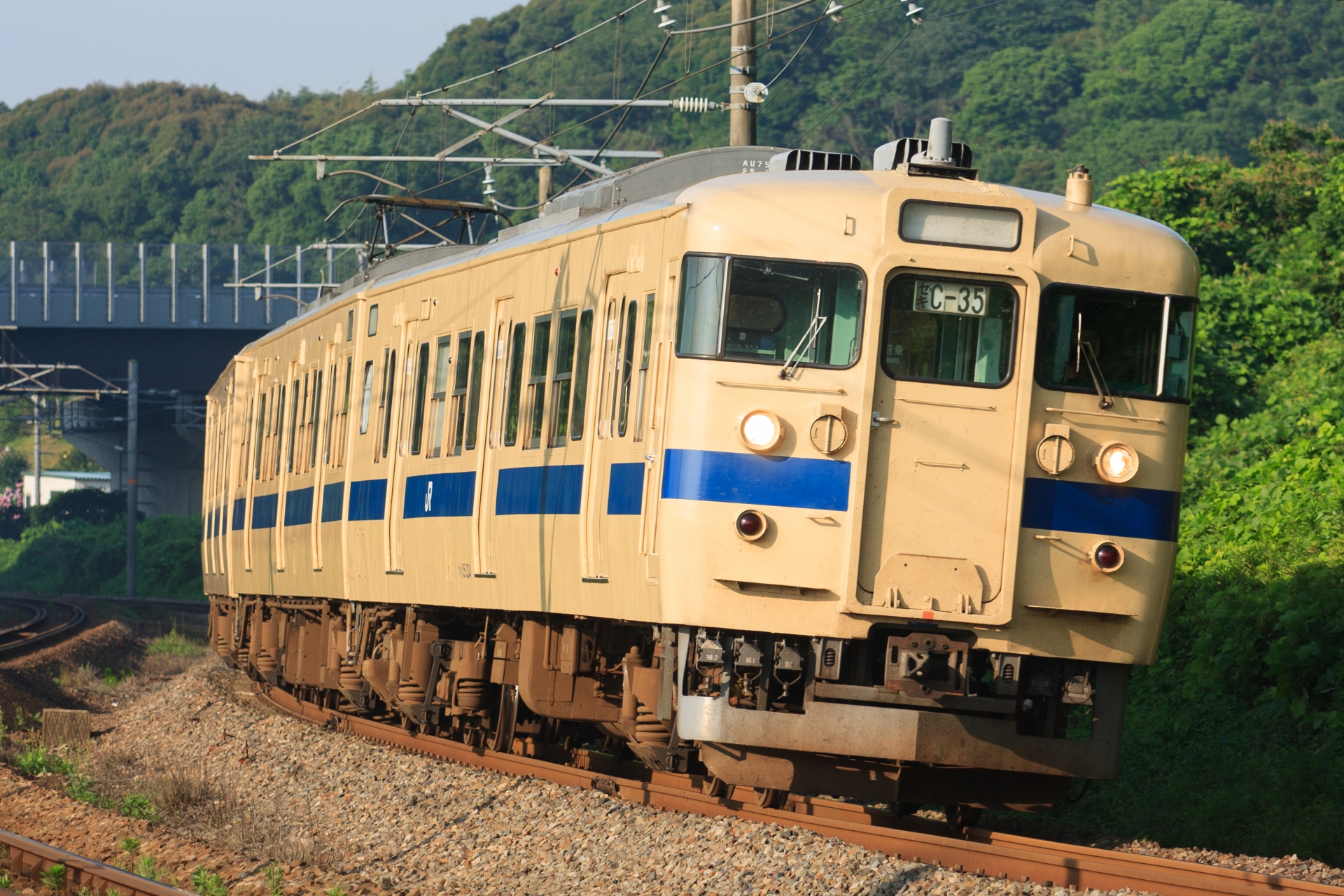 国鉄115系電車・JR西日本