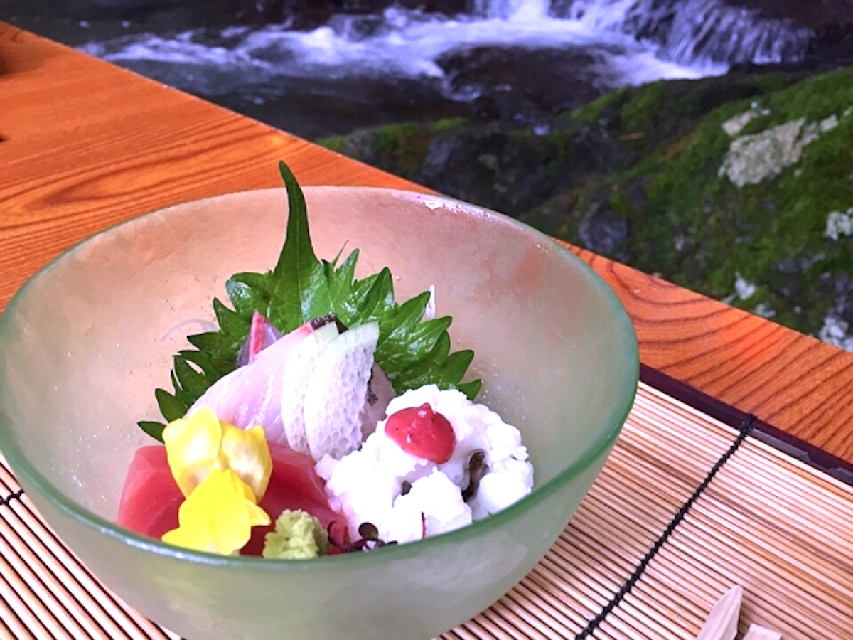 貴船の川床