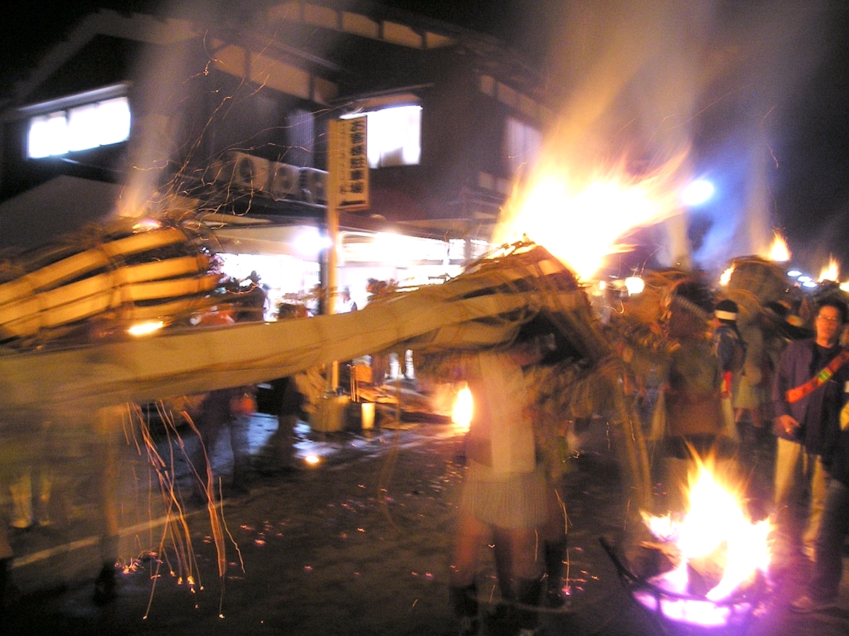 由岐神社『鞍馬の火祭』