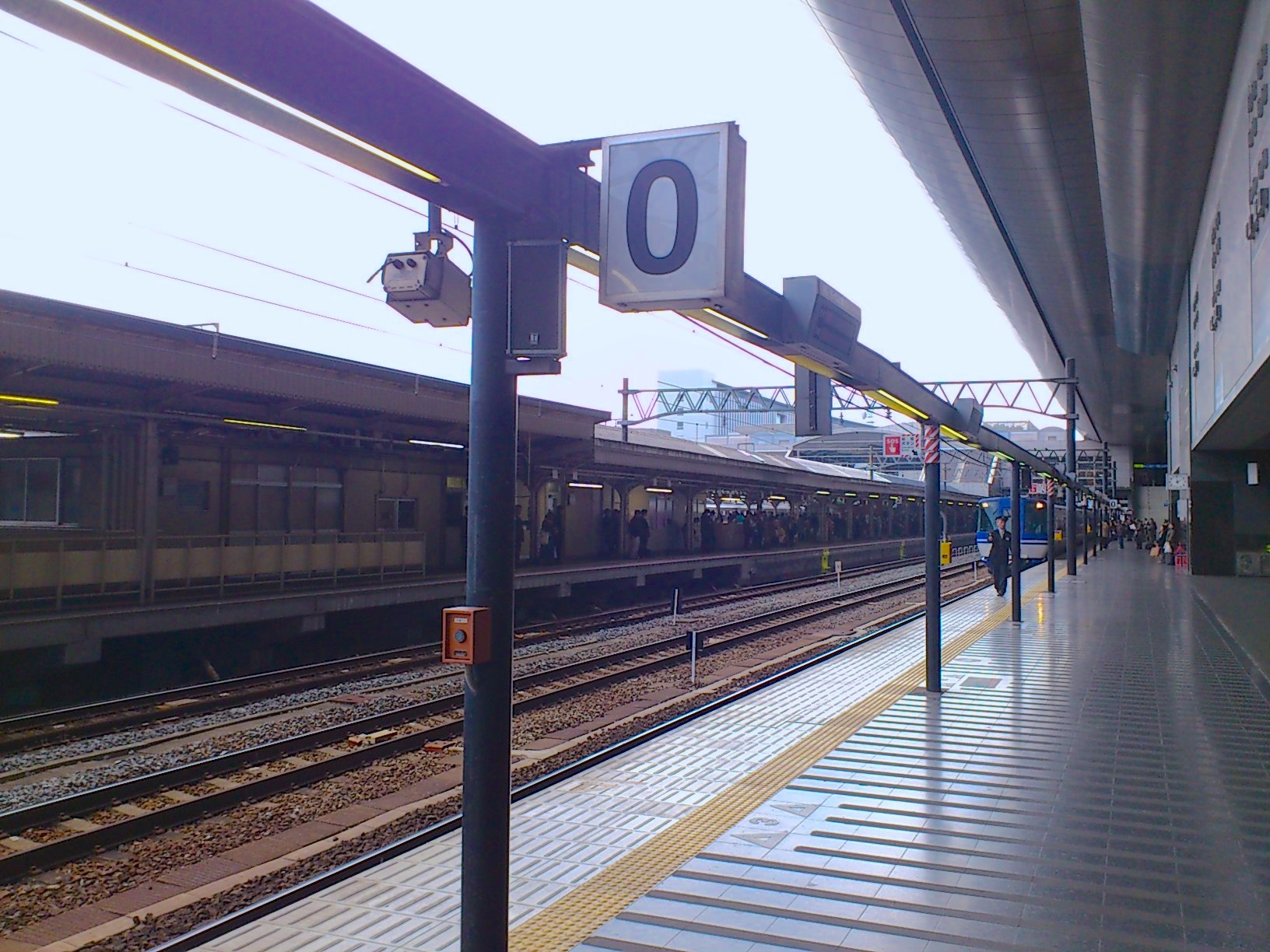 京都駅0番線ホーム