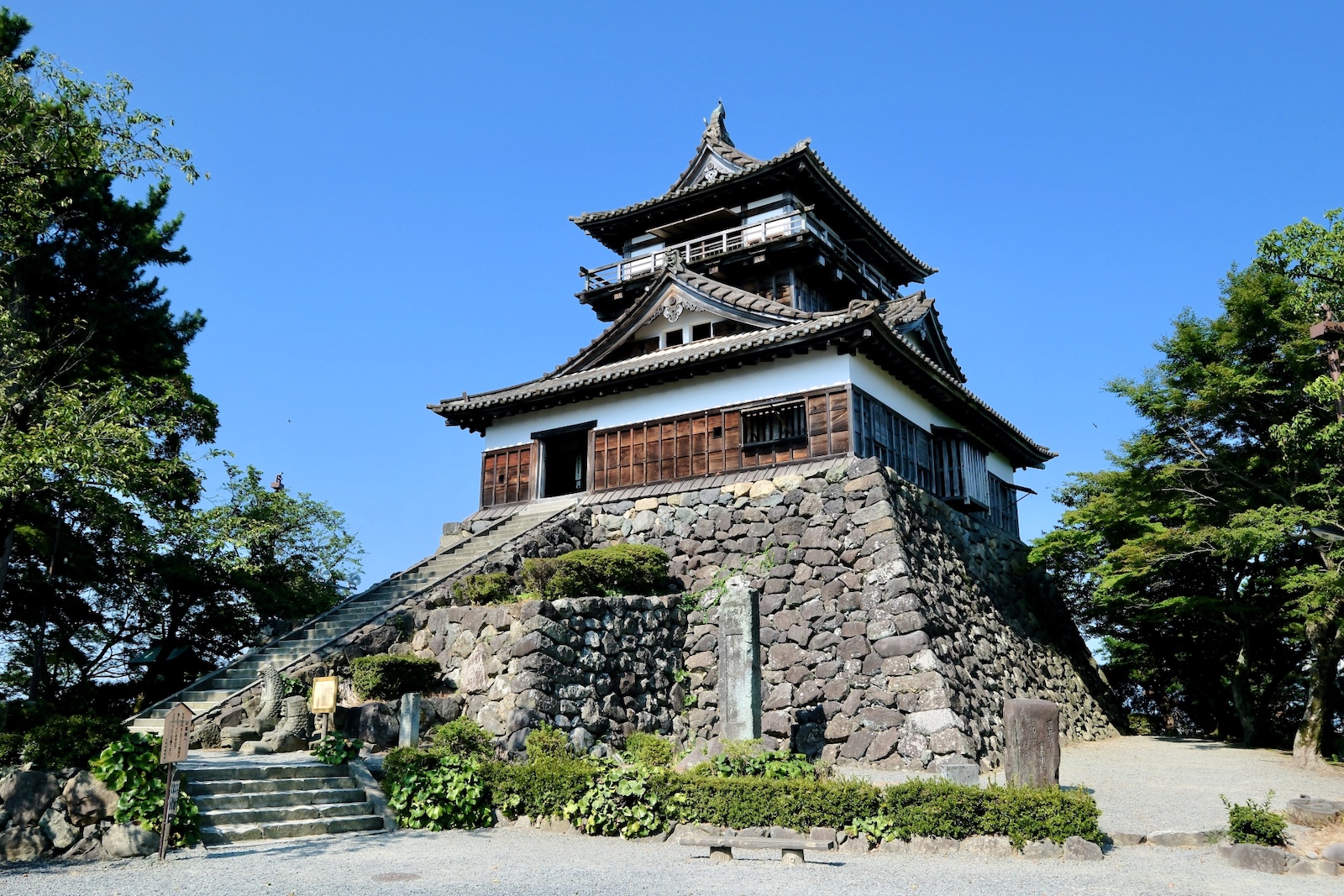 丸岡城天守