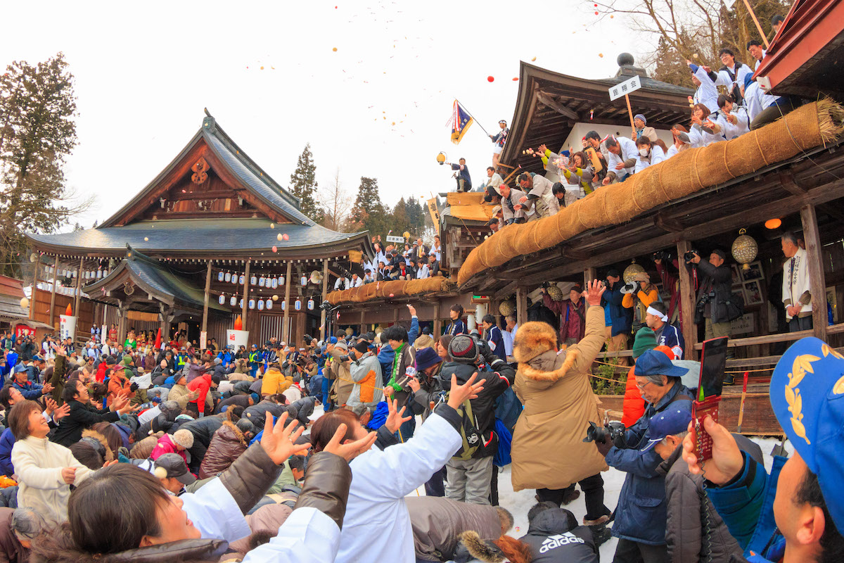 越後浦佐毘沙門堂裸押合大祭