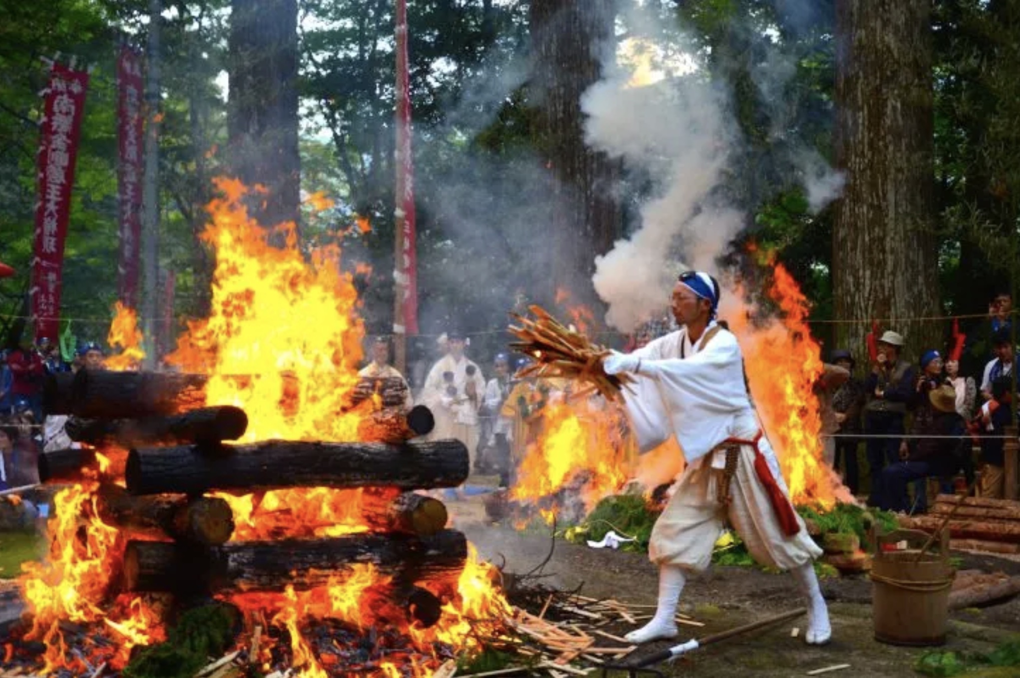 三徳山三佛寺 火渡り神事