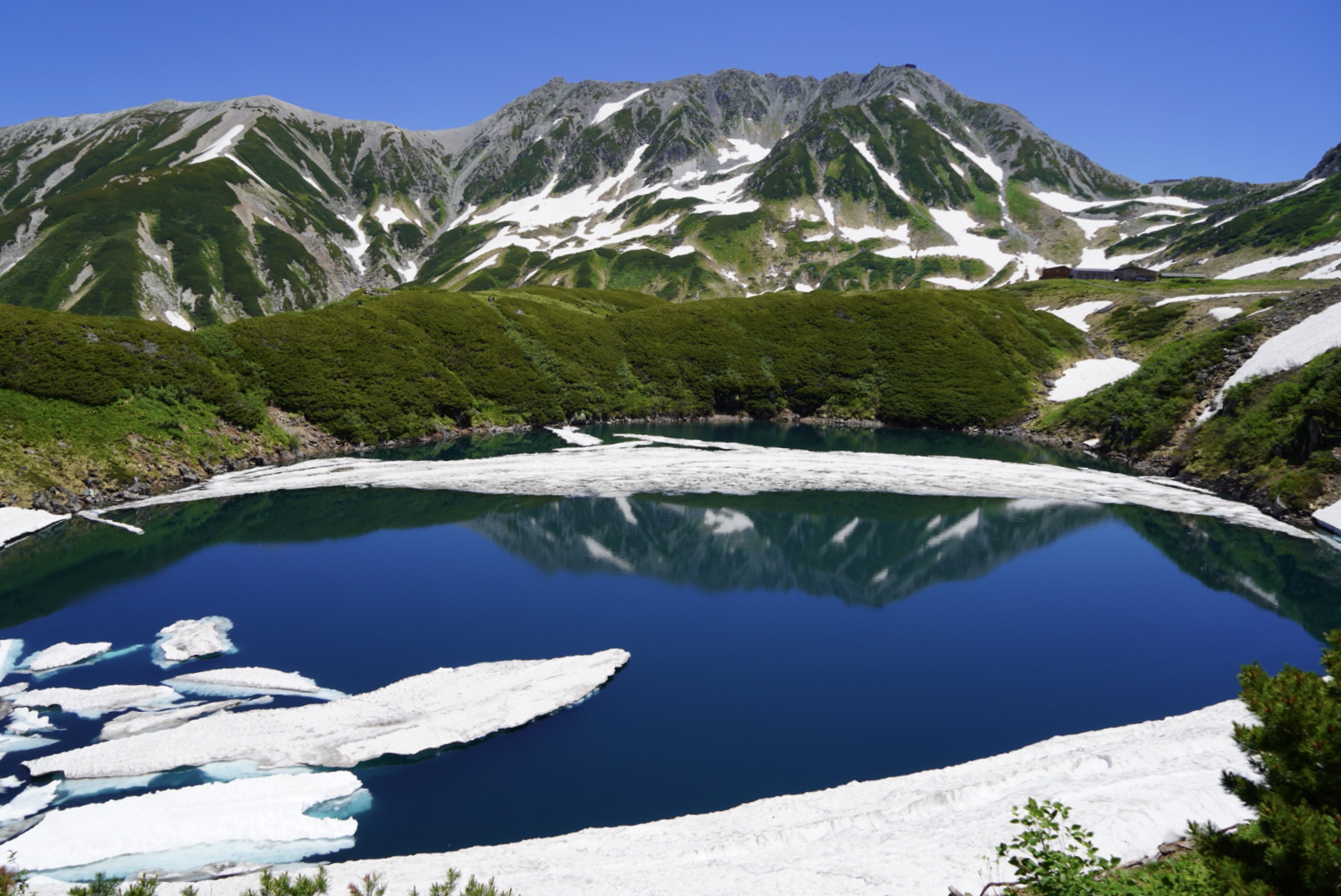 立山黒部アルペンルート・室堂