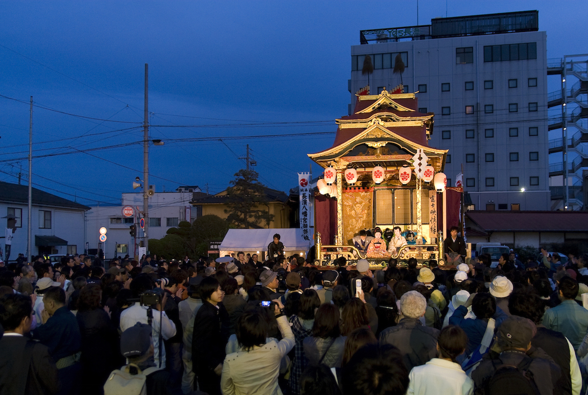 長浜曳山祭の曳山行事