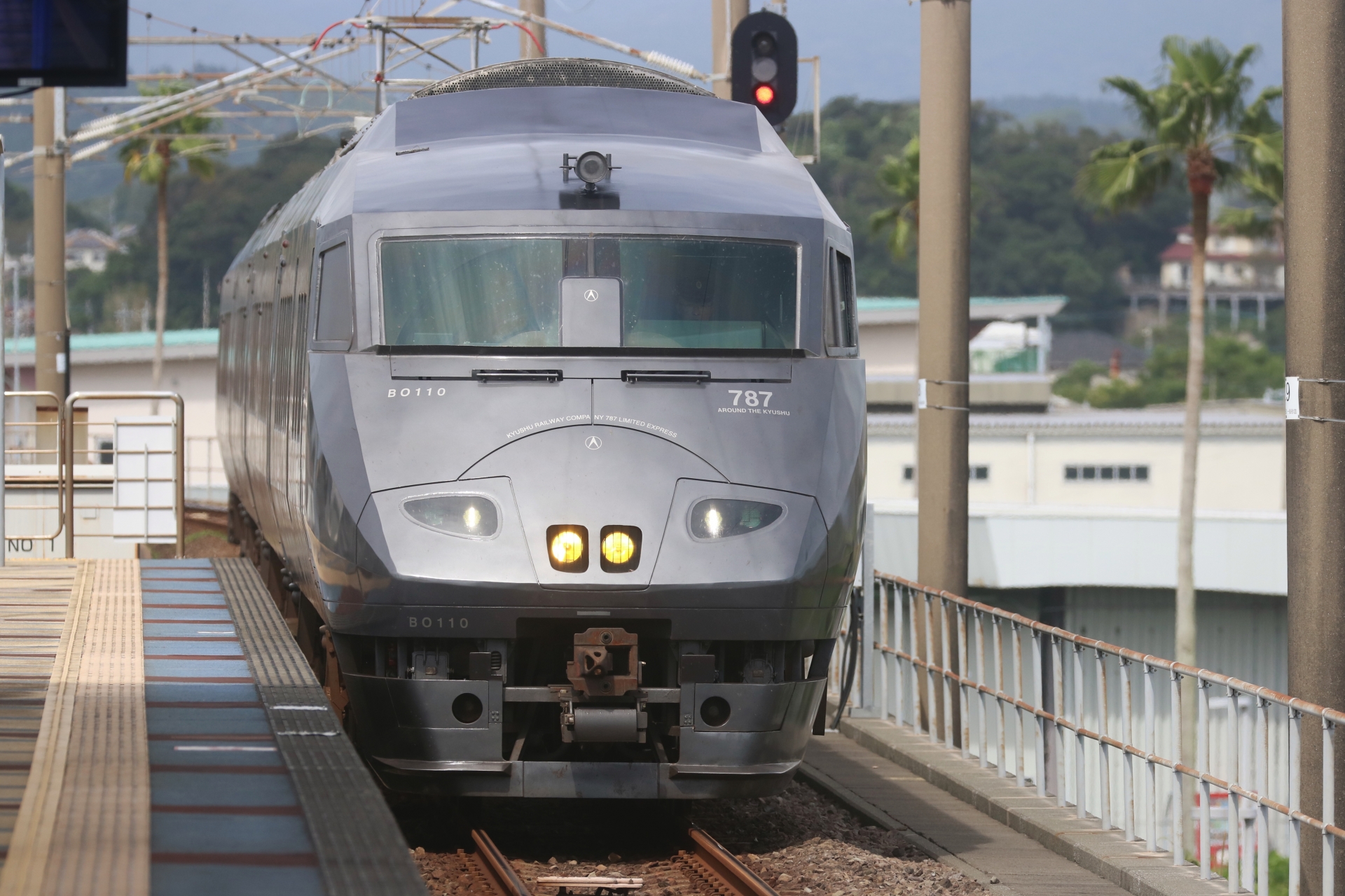 特急にちりんシーガイア