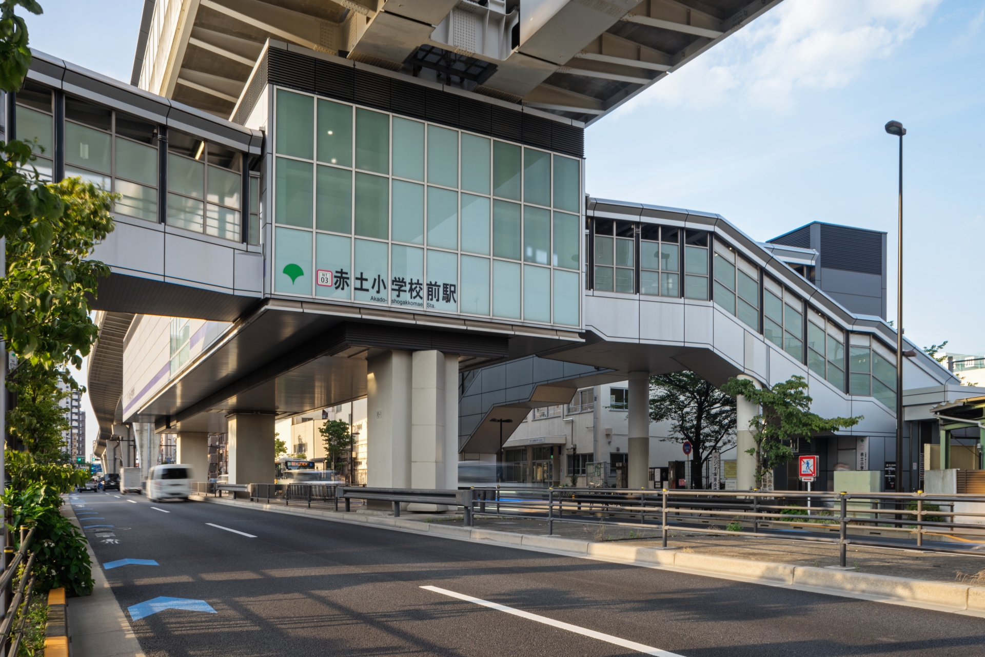 日暮里・舎人ライナー