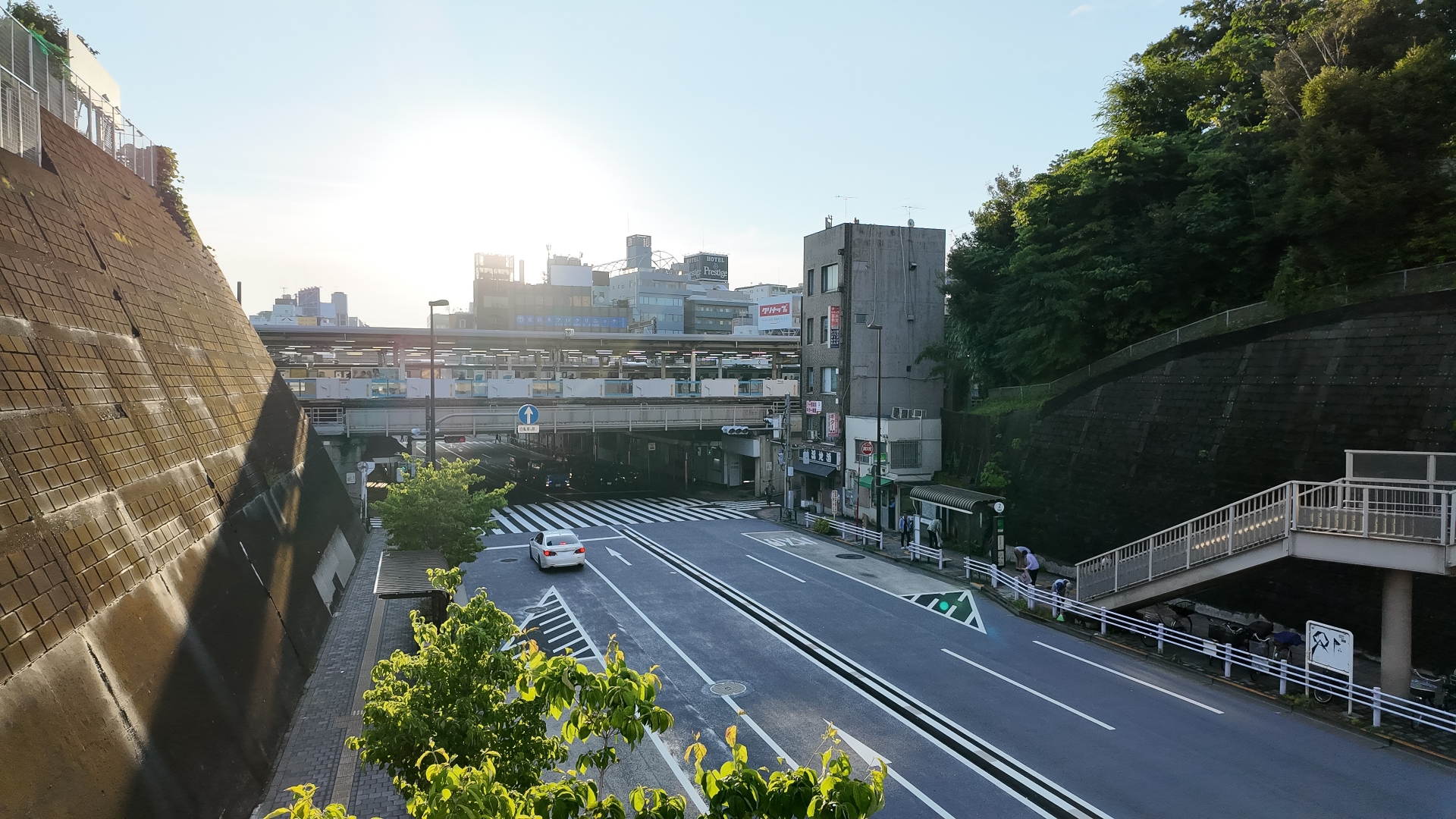 西日暮里駅