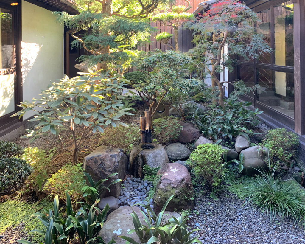 但馬屋老舗