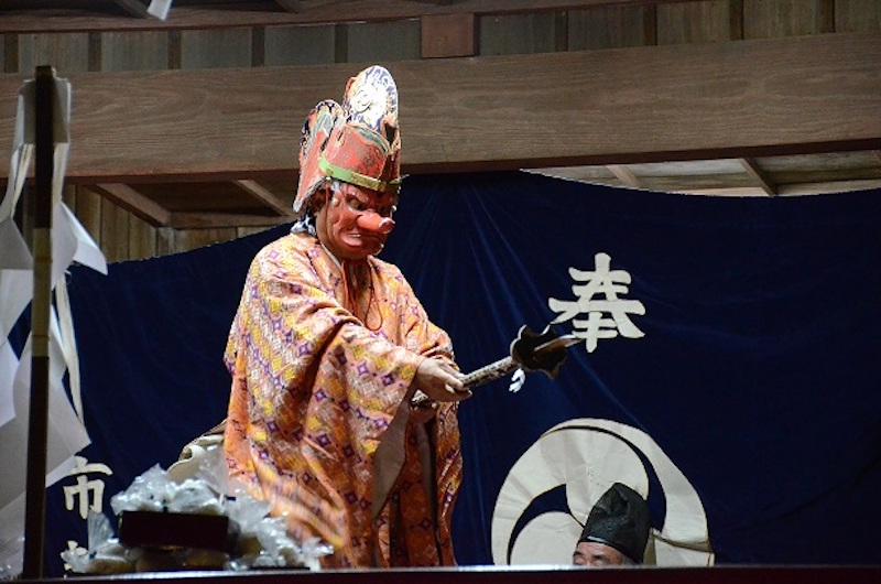 飯山満町大宮神社の神楽