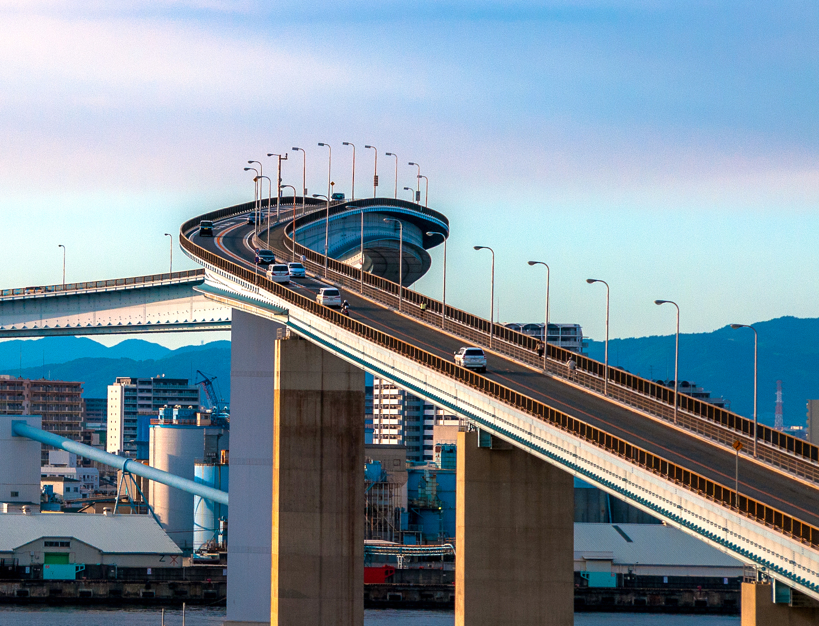なみはや大橋