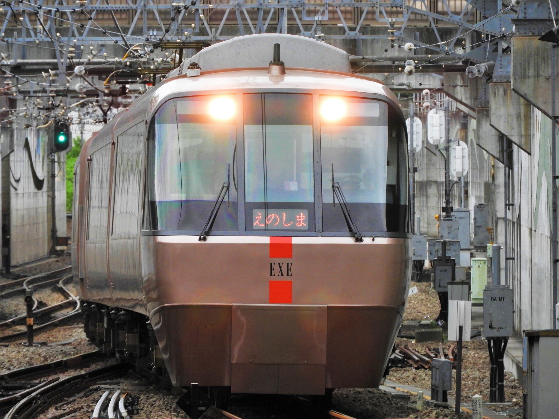小田急ロマンスカー「えのしま」