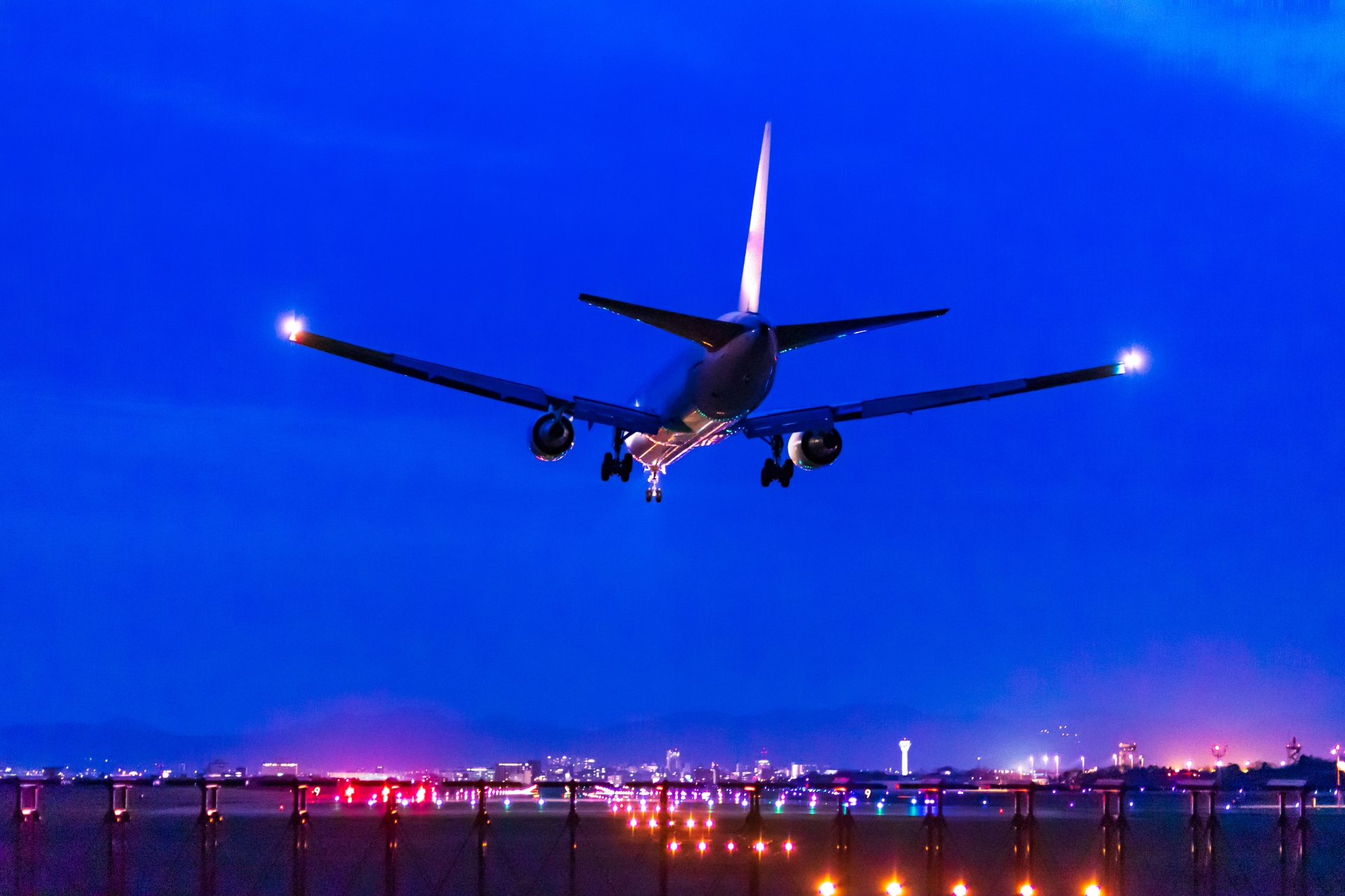 船と飛行機の共通点