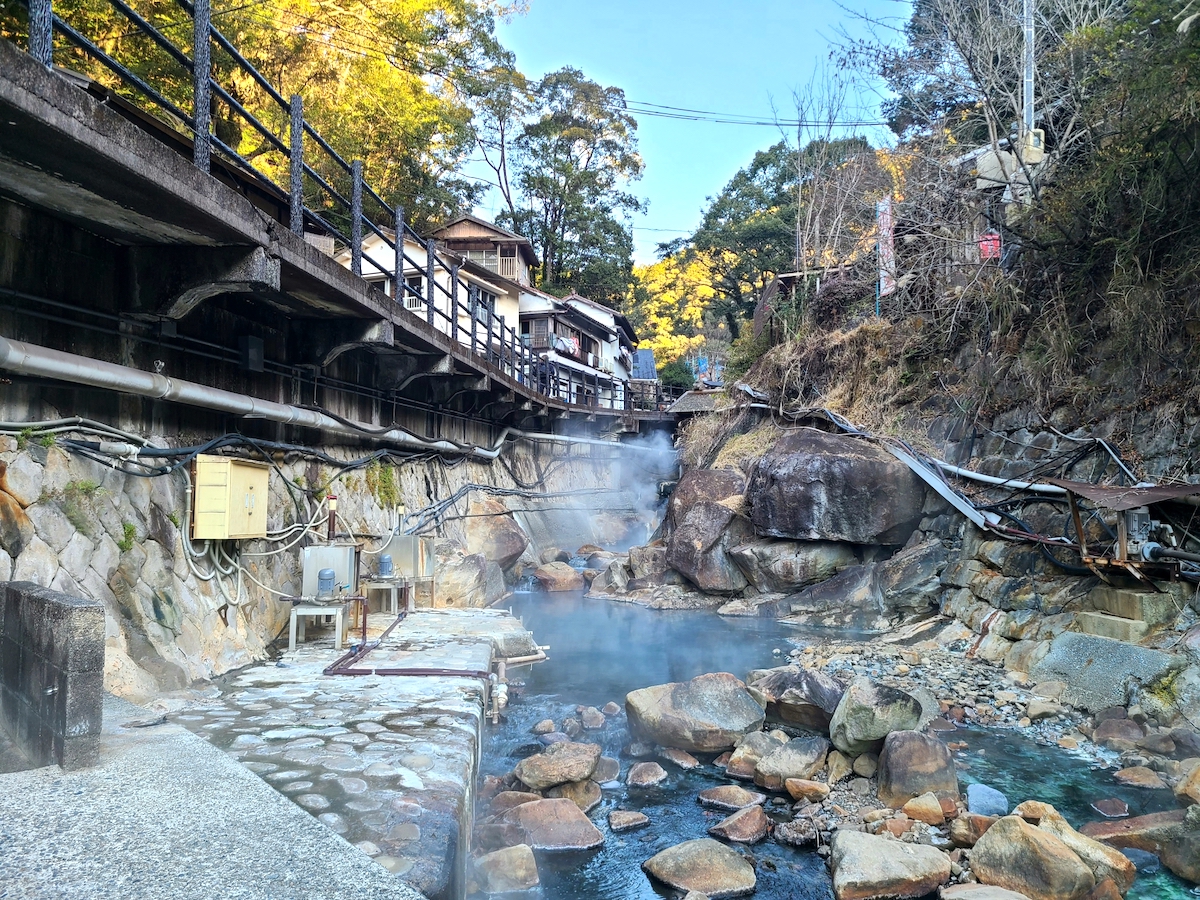 湯の峰温泉