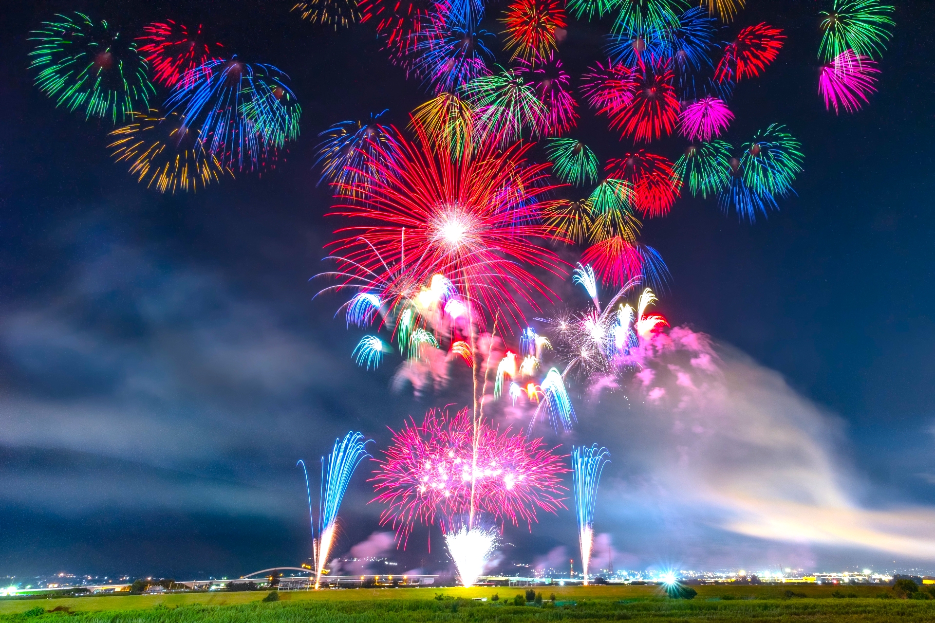 神明の花火大会