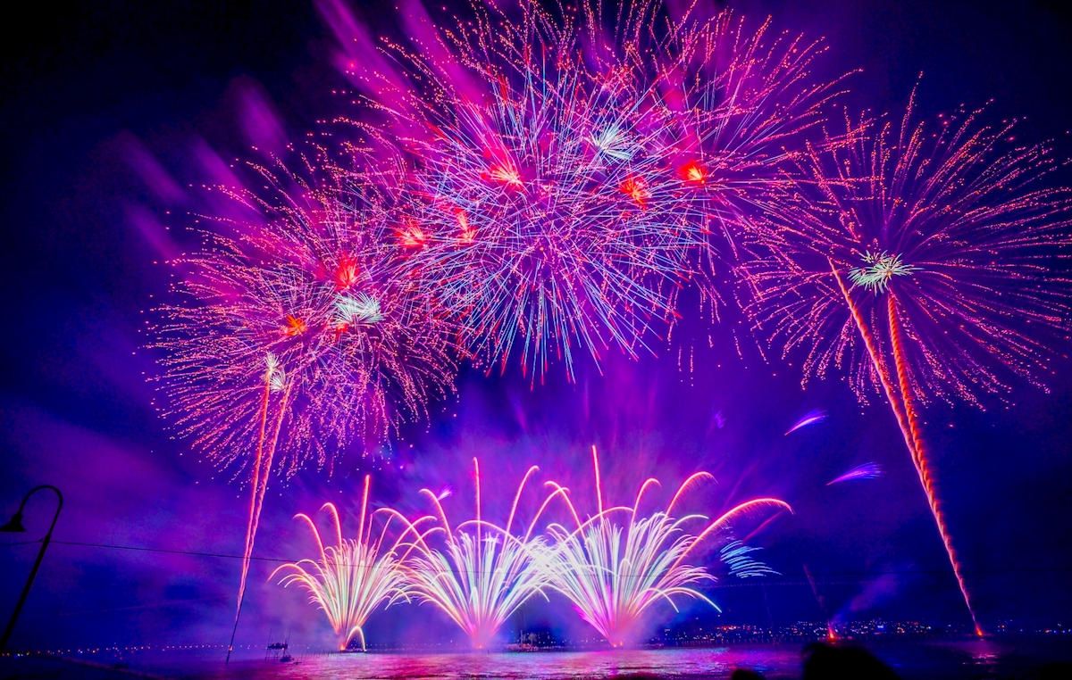 諏訪湖祭湖上花火大会