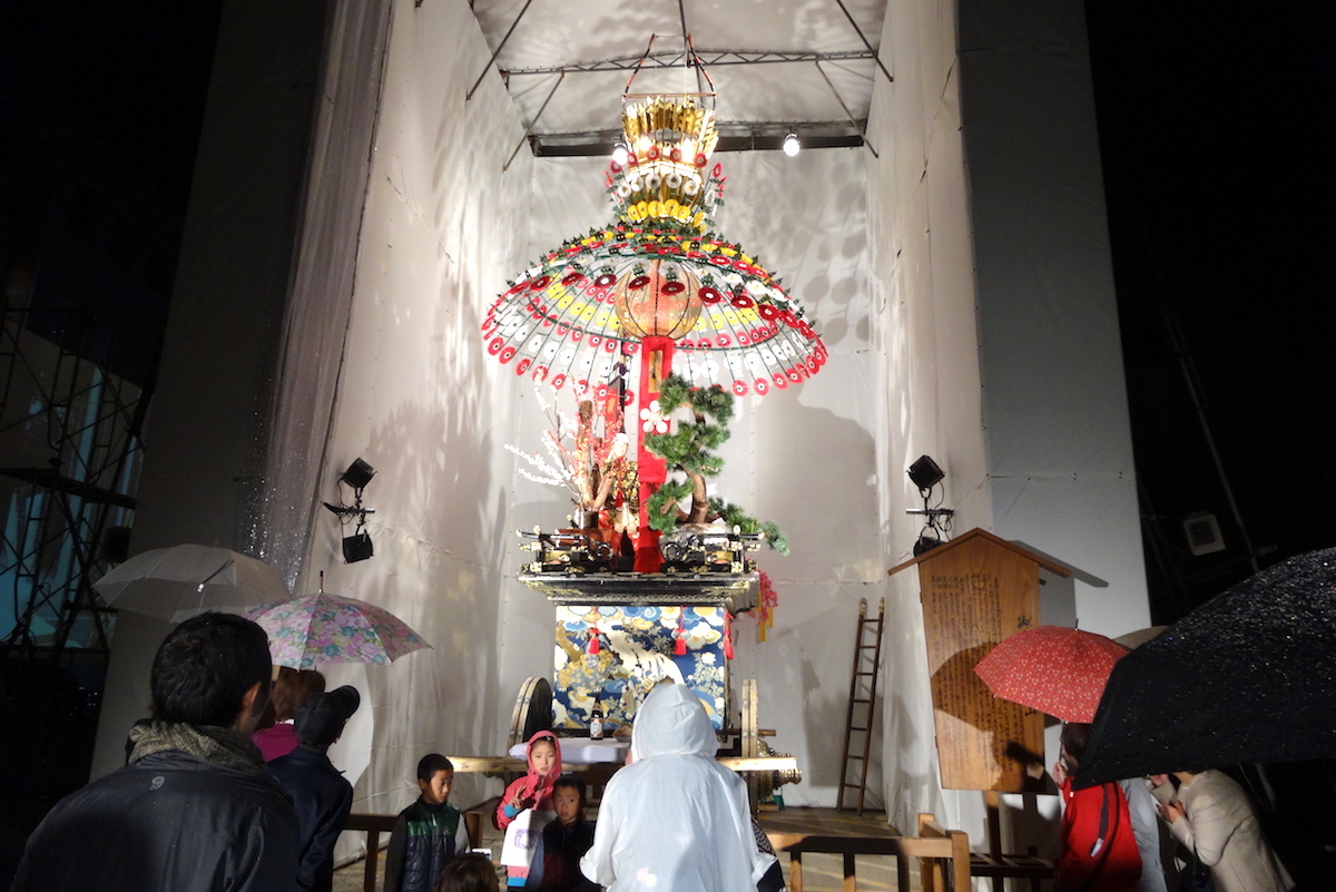 高岡御車山祭