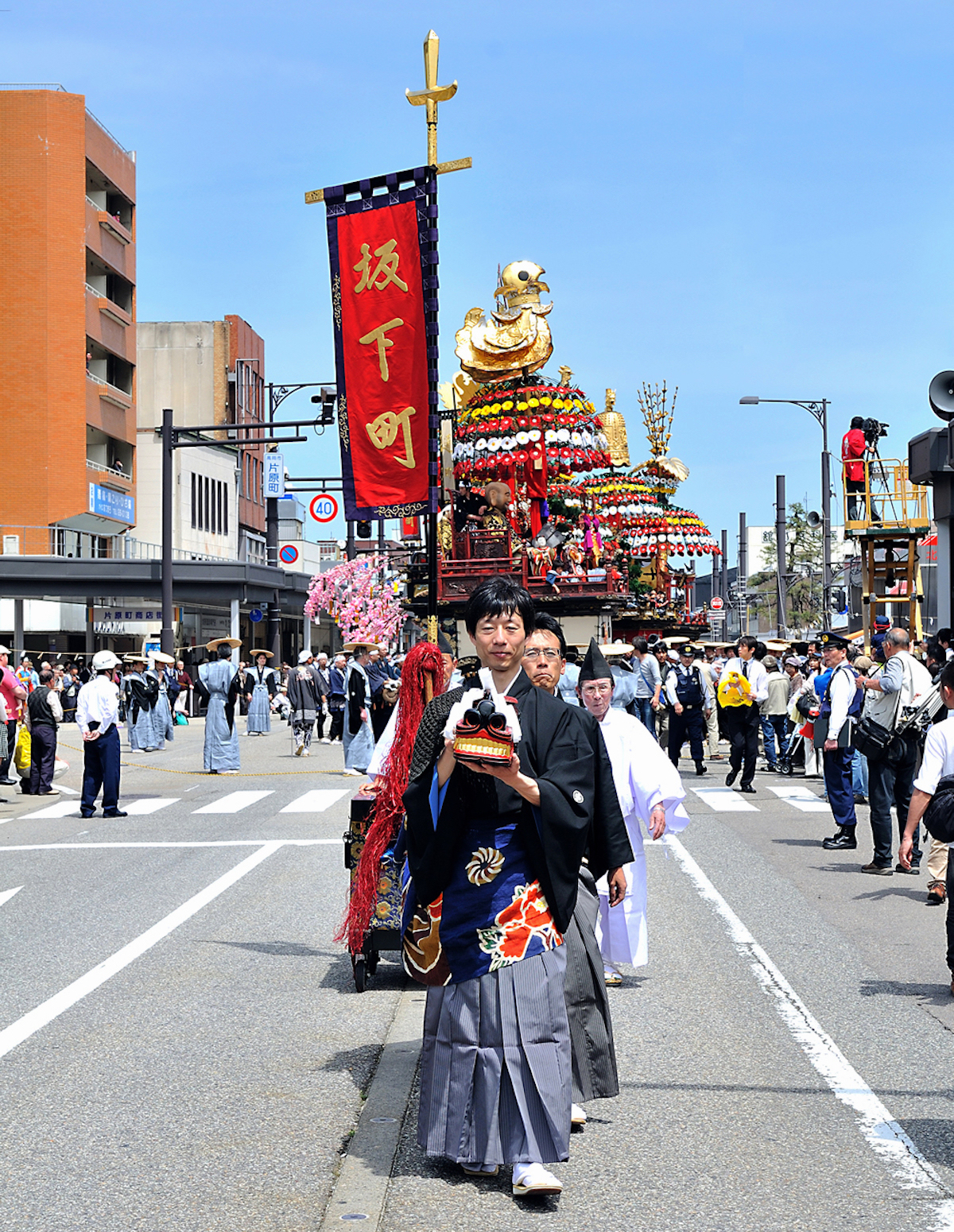 高岡御車山祭