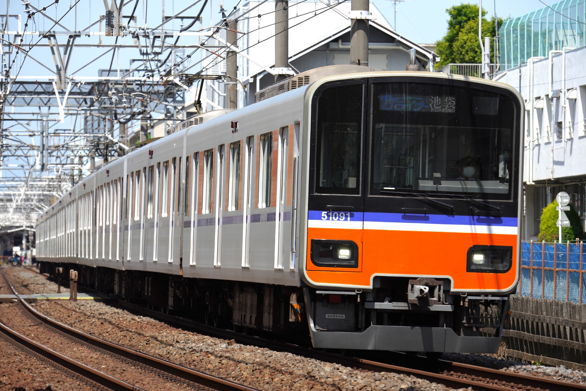 TJライナー