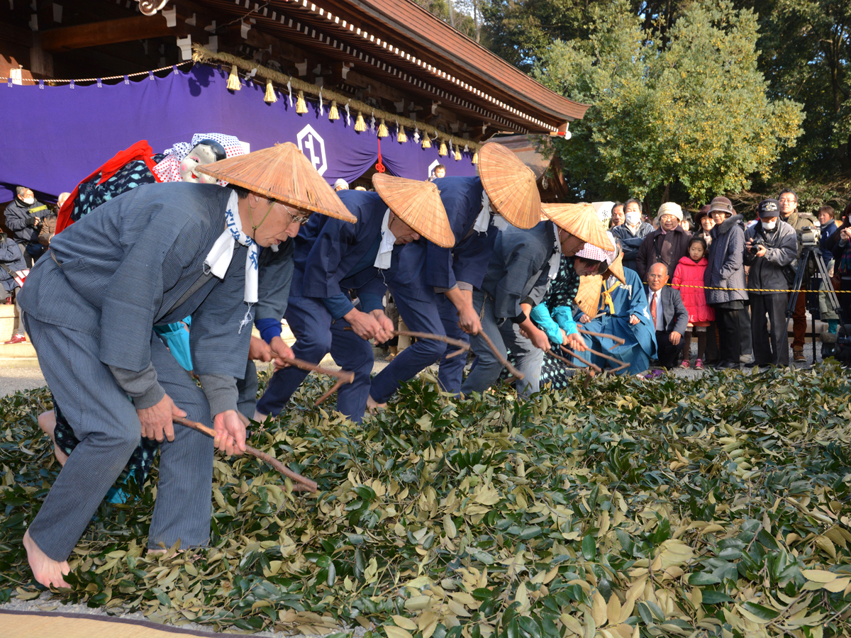 砥鹿神社『田遊祭』