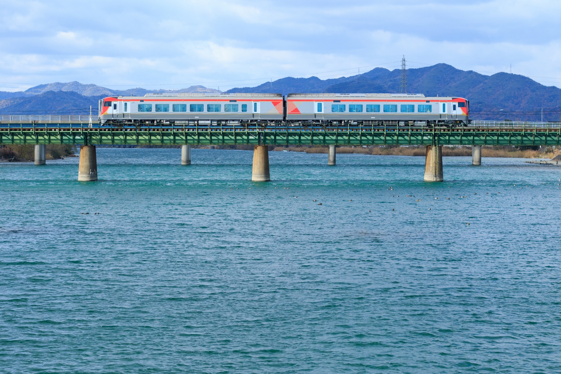 電車の走らない県