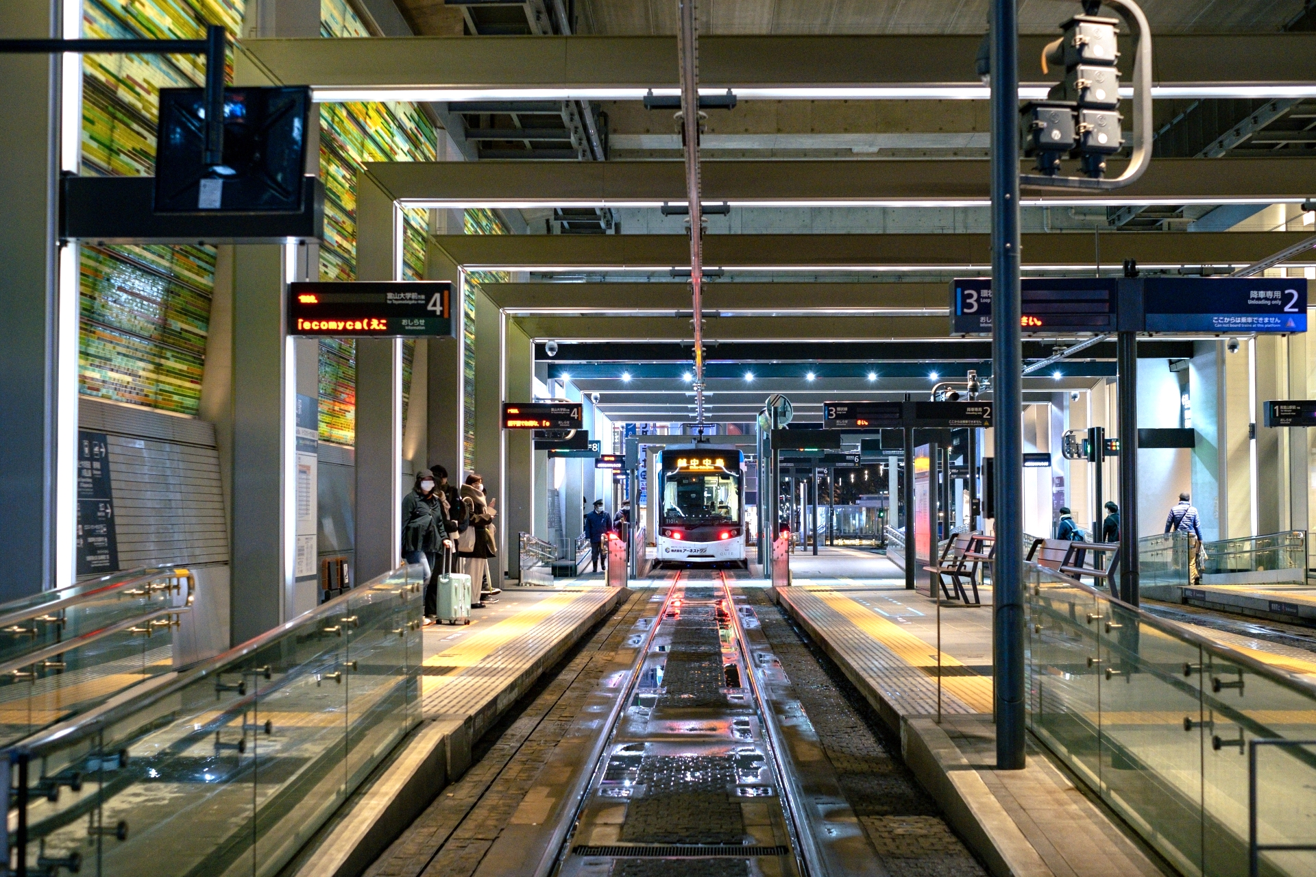 富山地鉄・富山駅南北接続線