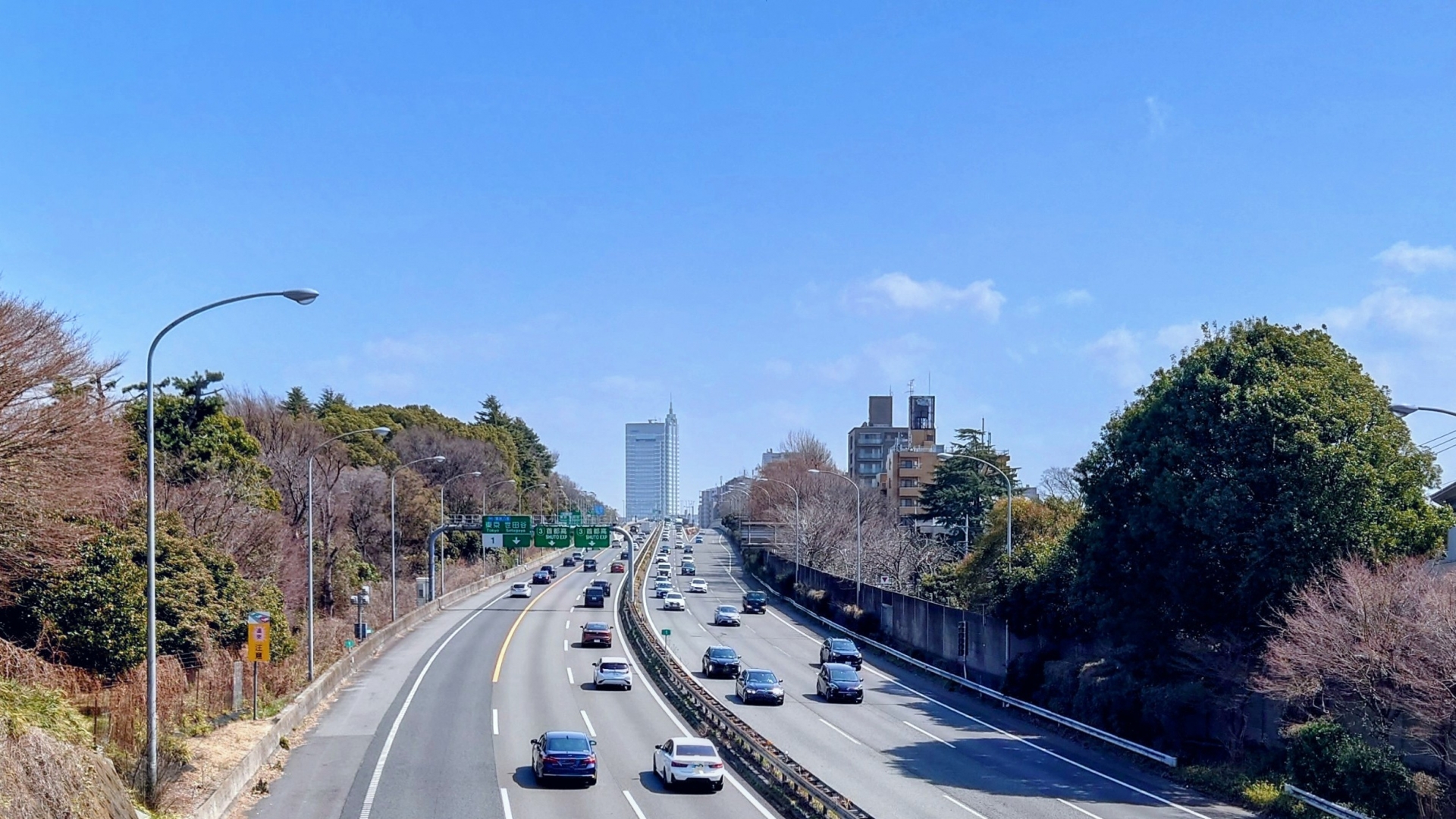 東名高速道路
