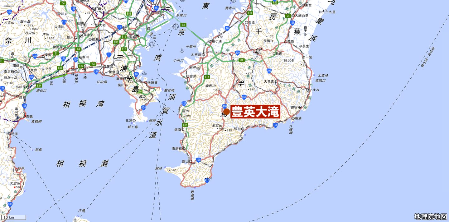 豊英大滝