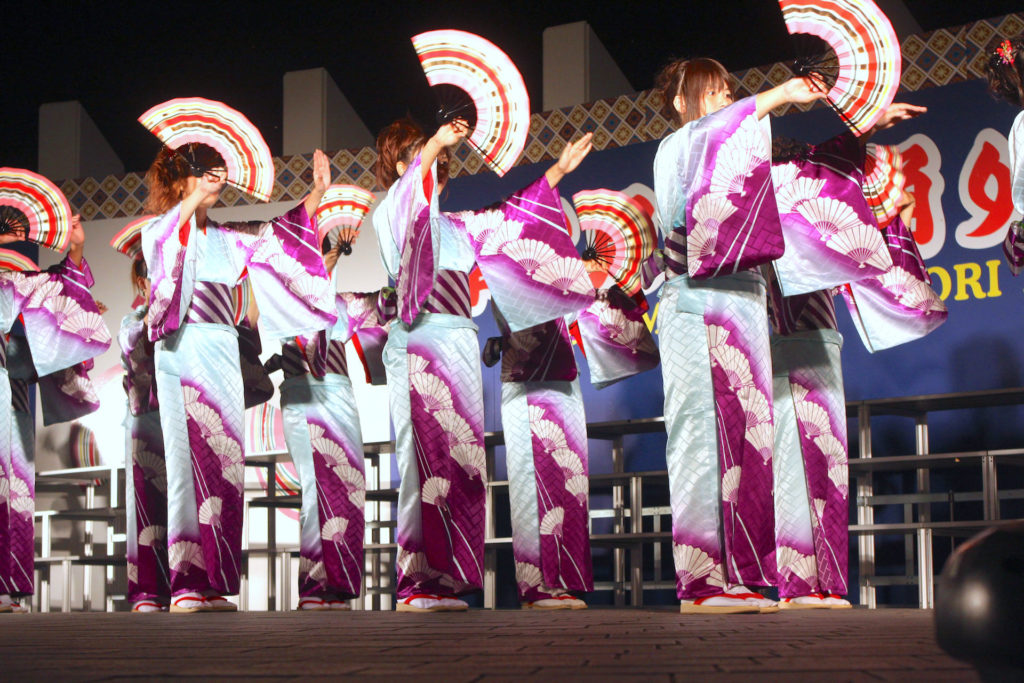 津久見扇子踊り