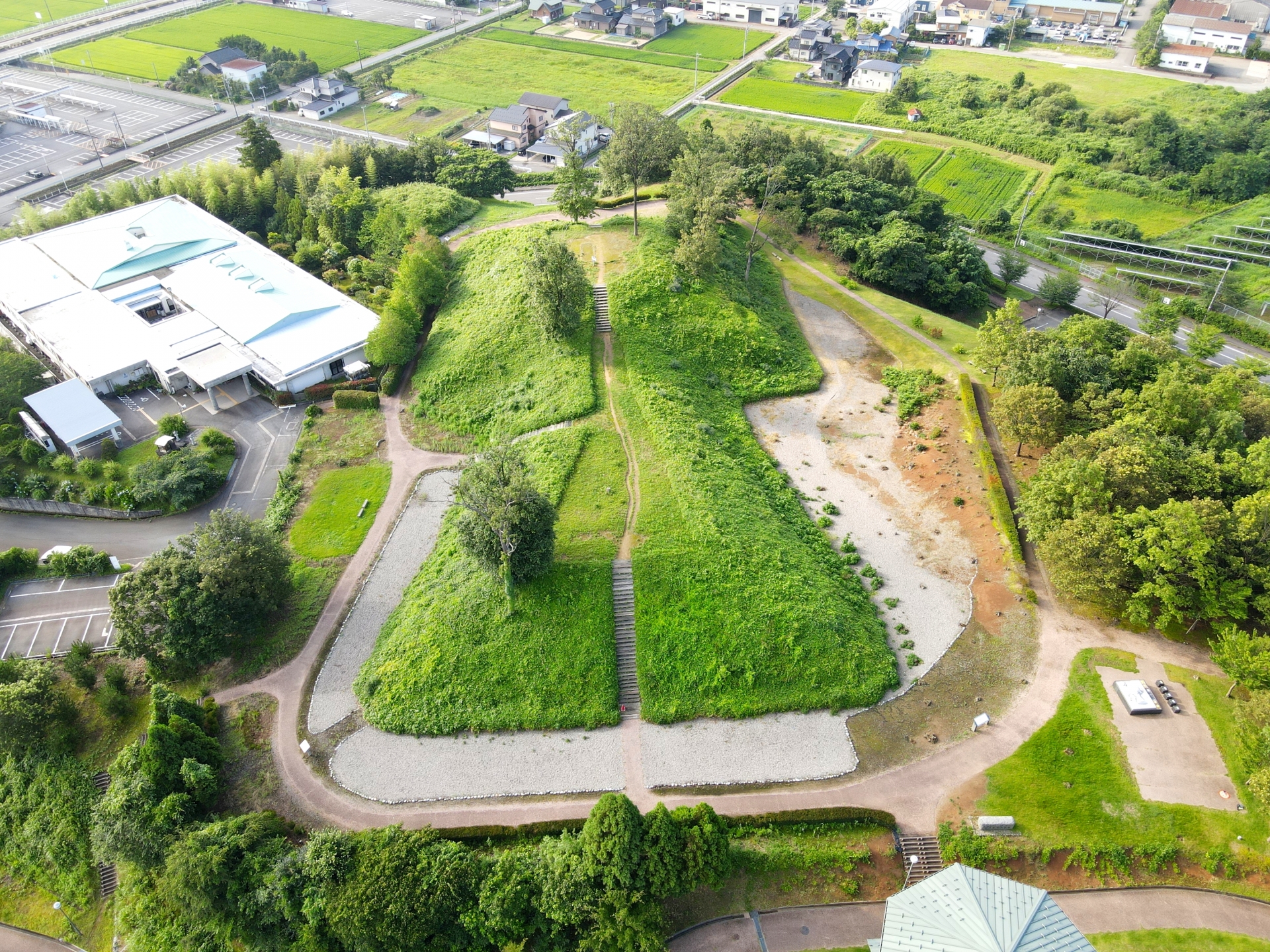 柳田布尾山古墳