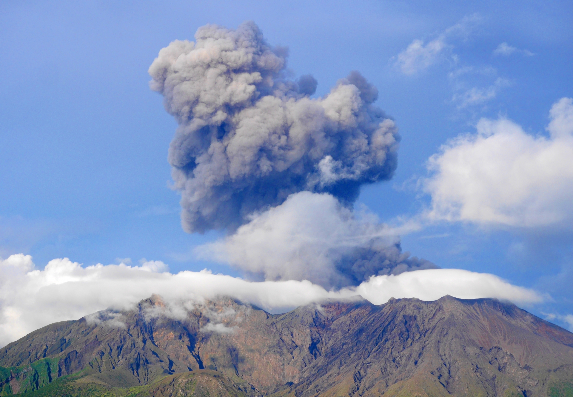 桜島の爆発