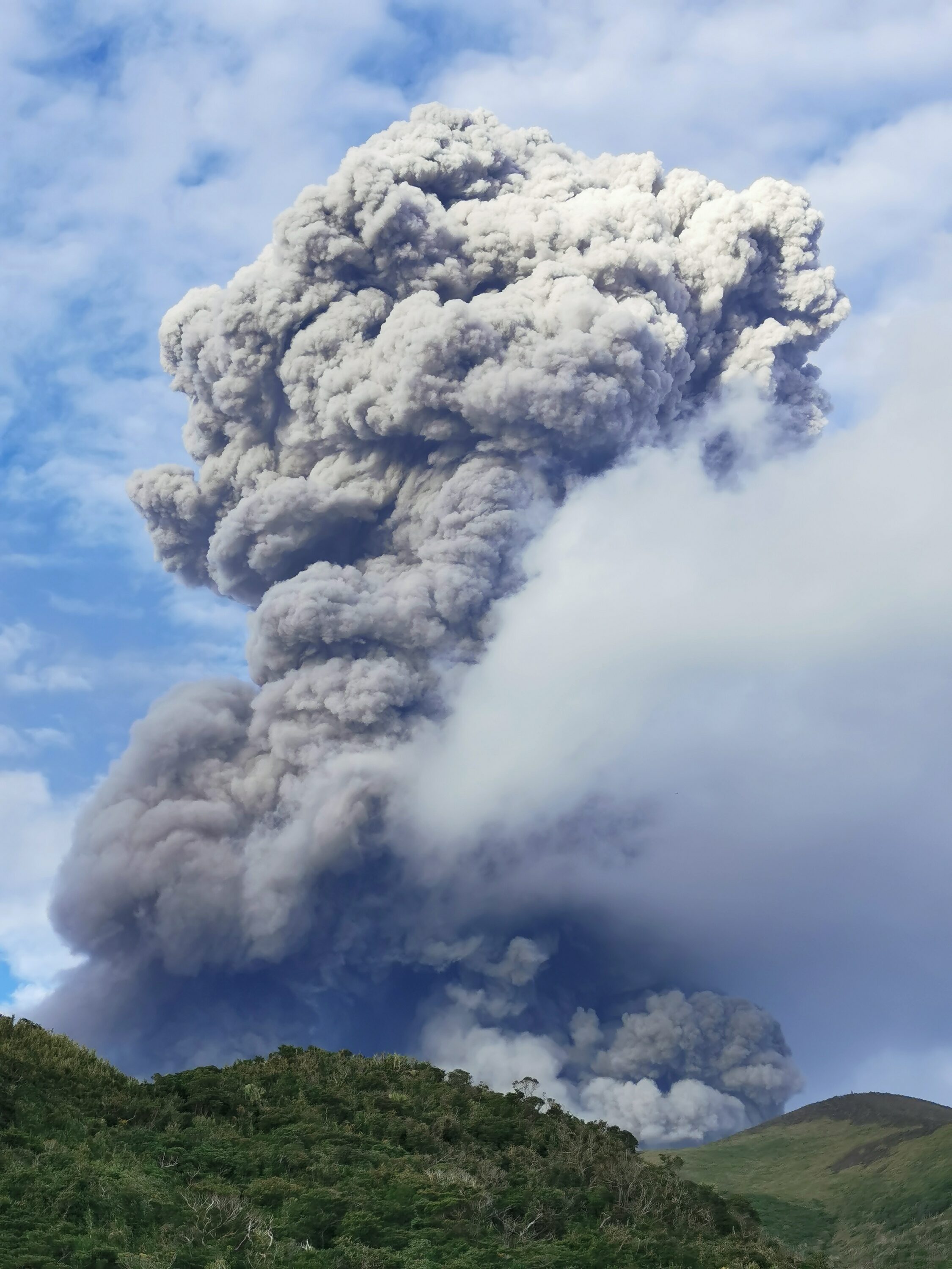 諏訪之瀬島の爆発