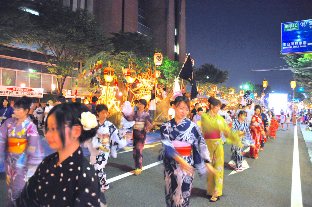 横手送り盆まつり