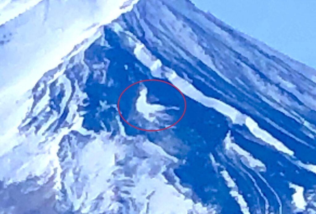 富士山「農鳥」雪形